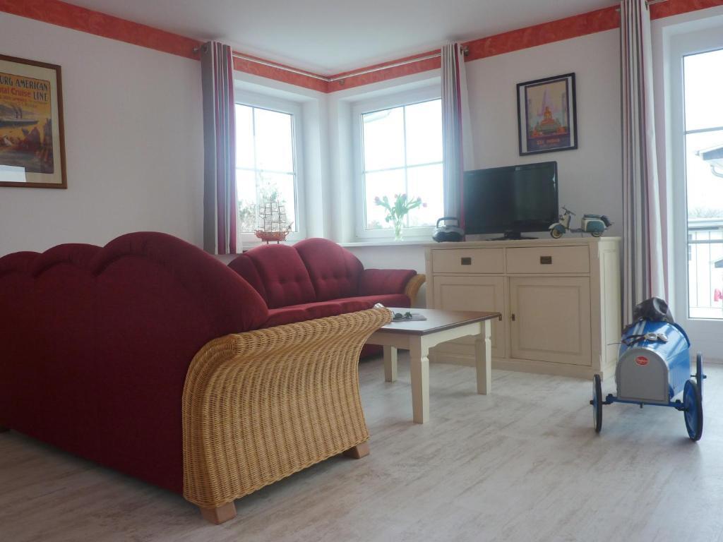 Strandhotel Villa Louisa & Appartementhaeuser Villa Josephine Und Villa Christine Juliusruh Room photo